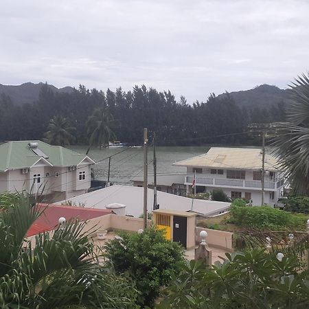 La Residence D'Almee Guesthouse Baie Sainte Anne Bagian luar foto
