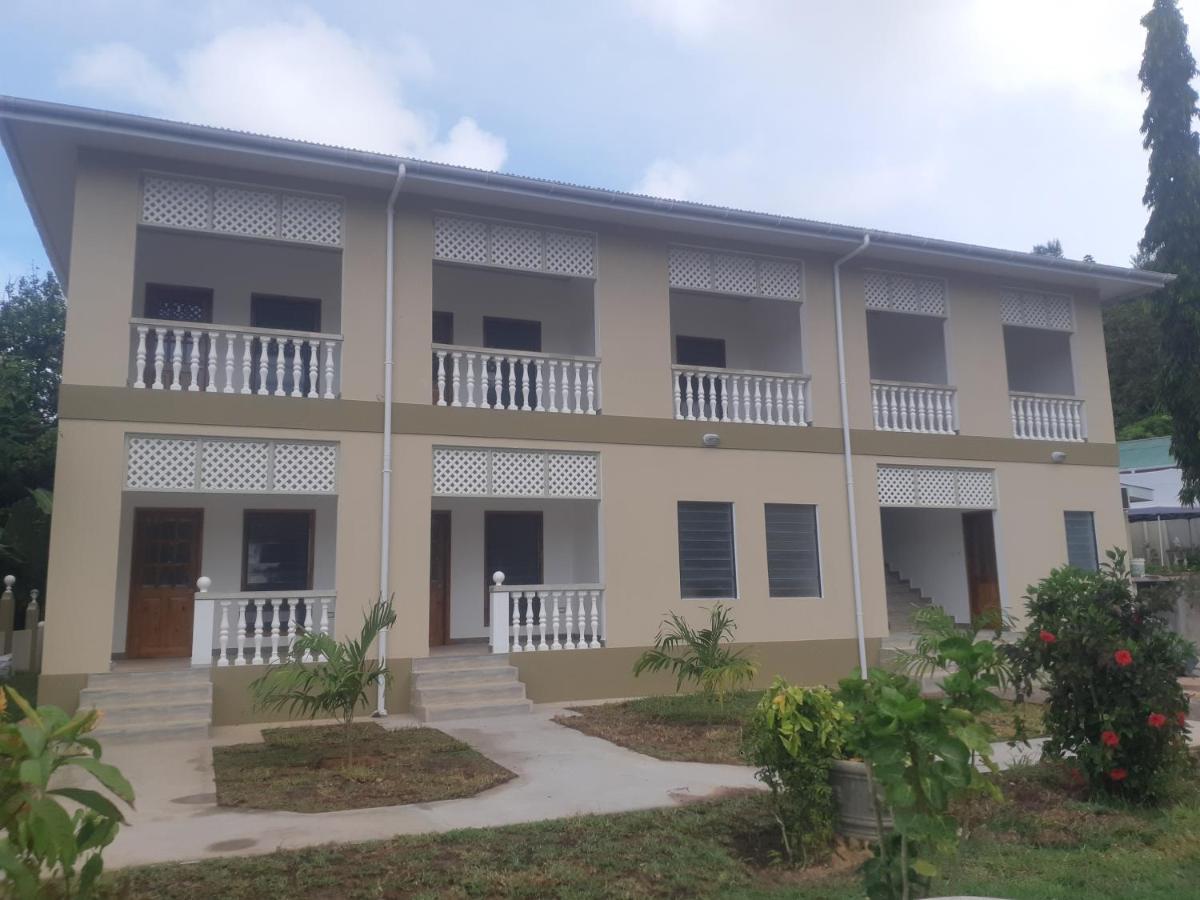 La Residence D'Almee Guesthouse Baie Sainte Anne Bagian luar foto