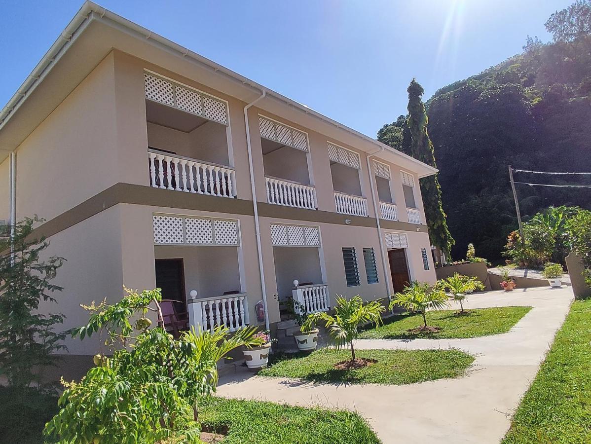 La Residence D'Almee Guesthouse Baie Sainte Anne Bagian luar foto