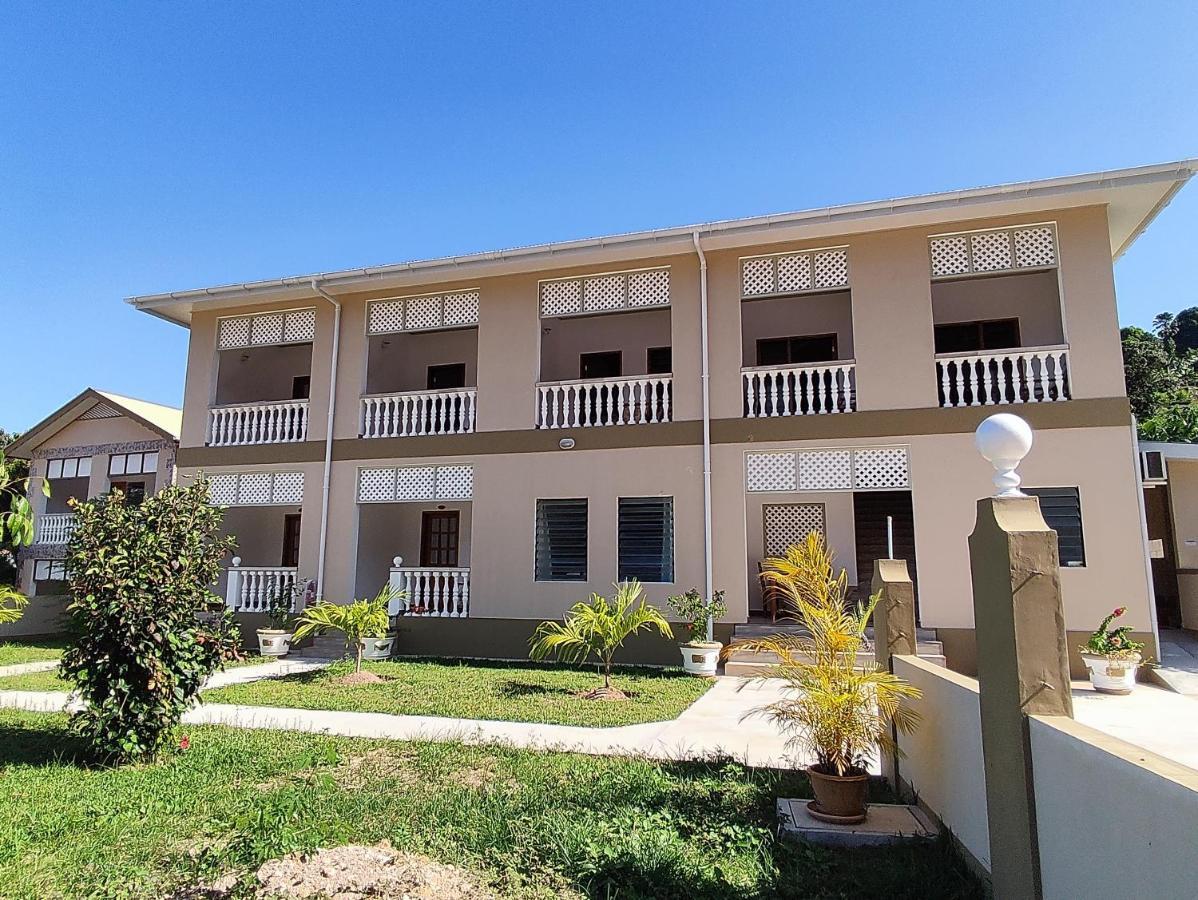 La Residence D'Almee Guesthouse Baie Sainte Anne Bagian luar foto