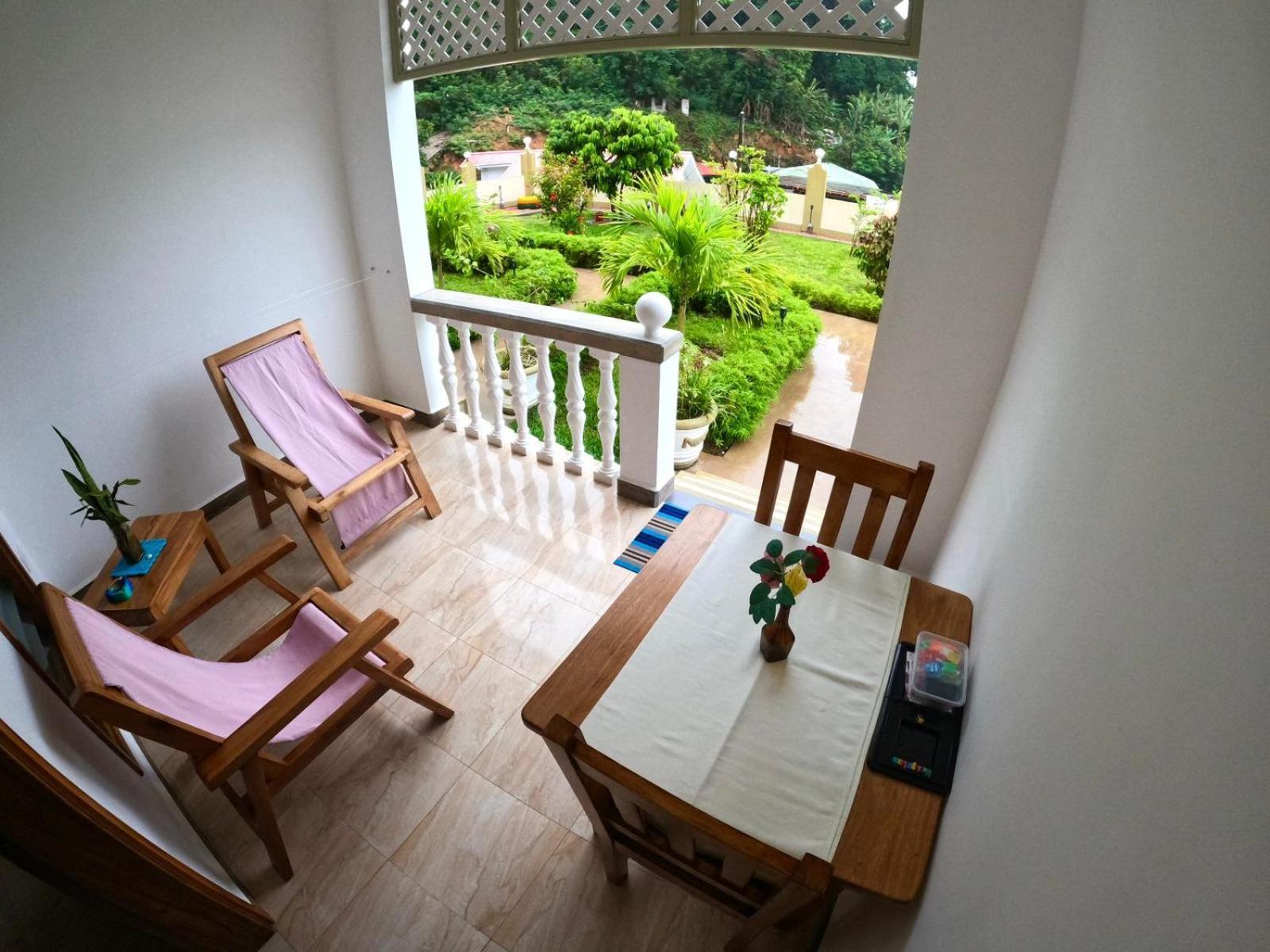 La Residence D'Almee Guesthouse Baie Sainte Anne Bagian luar foto